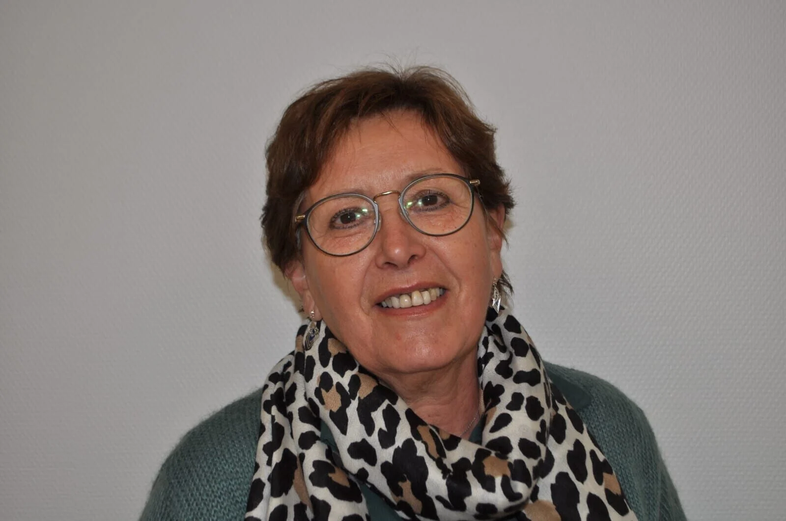 Annie CHARLES Annie CHARLES